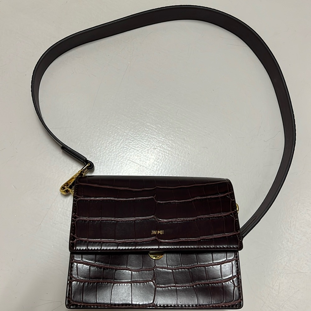 JW PEI purse, never used before!!!